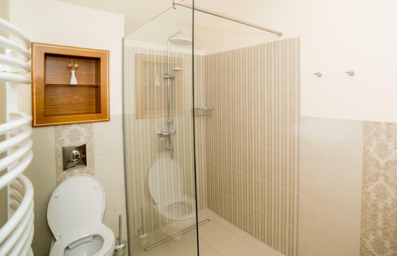 Apartamenty Romanowka Raszow 외부 사진